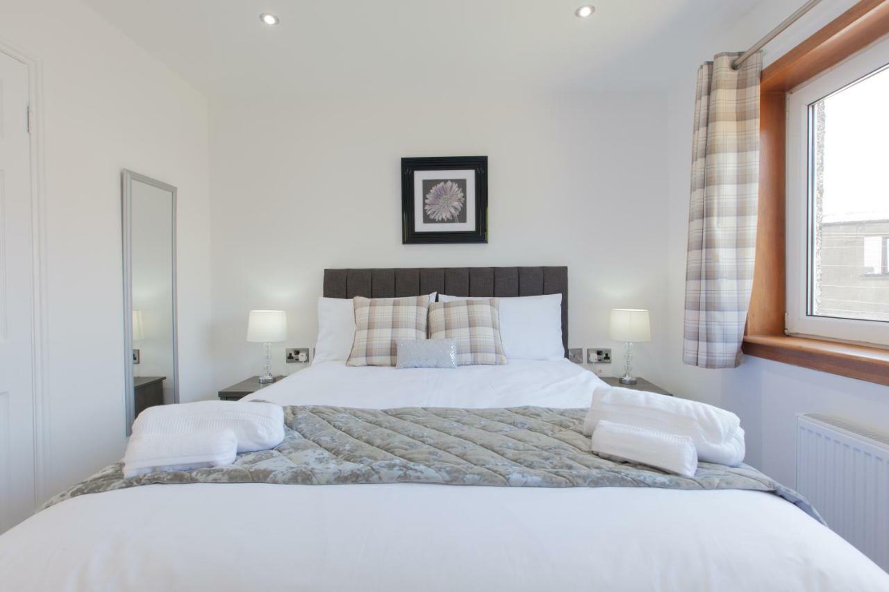 Leys Park Executive Apartments ダンファームリン エクステリア 写真